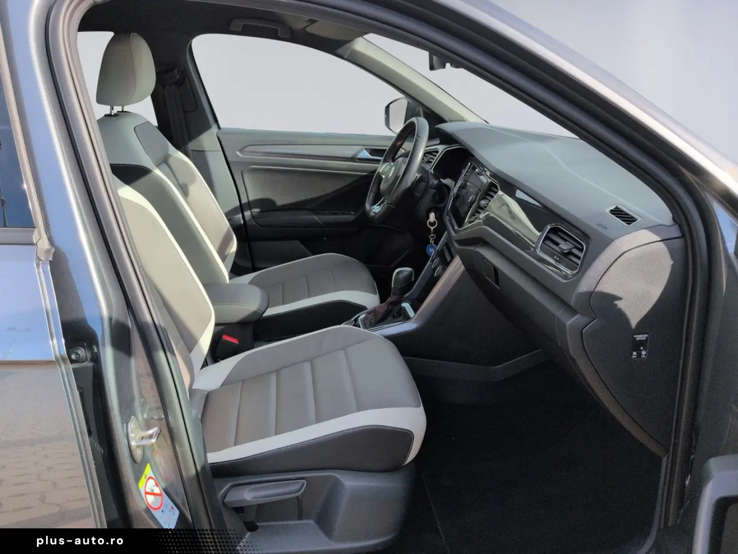 VW T-Roc 2.0 TSI 4M DSG Sport STHZ KAMERA LEDER