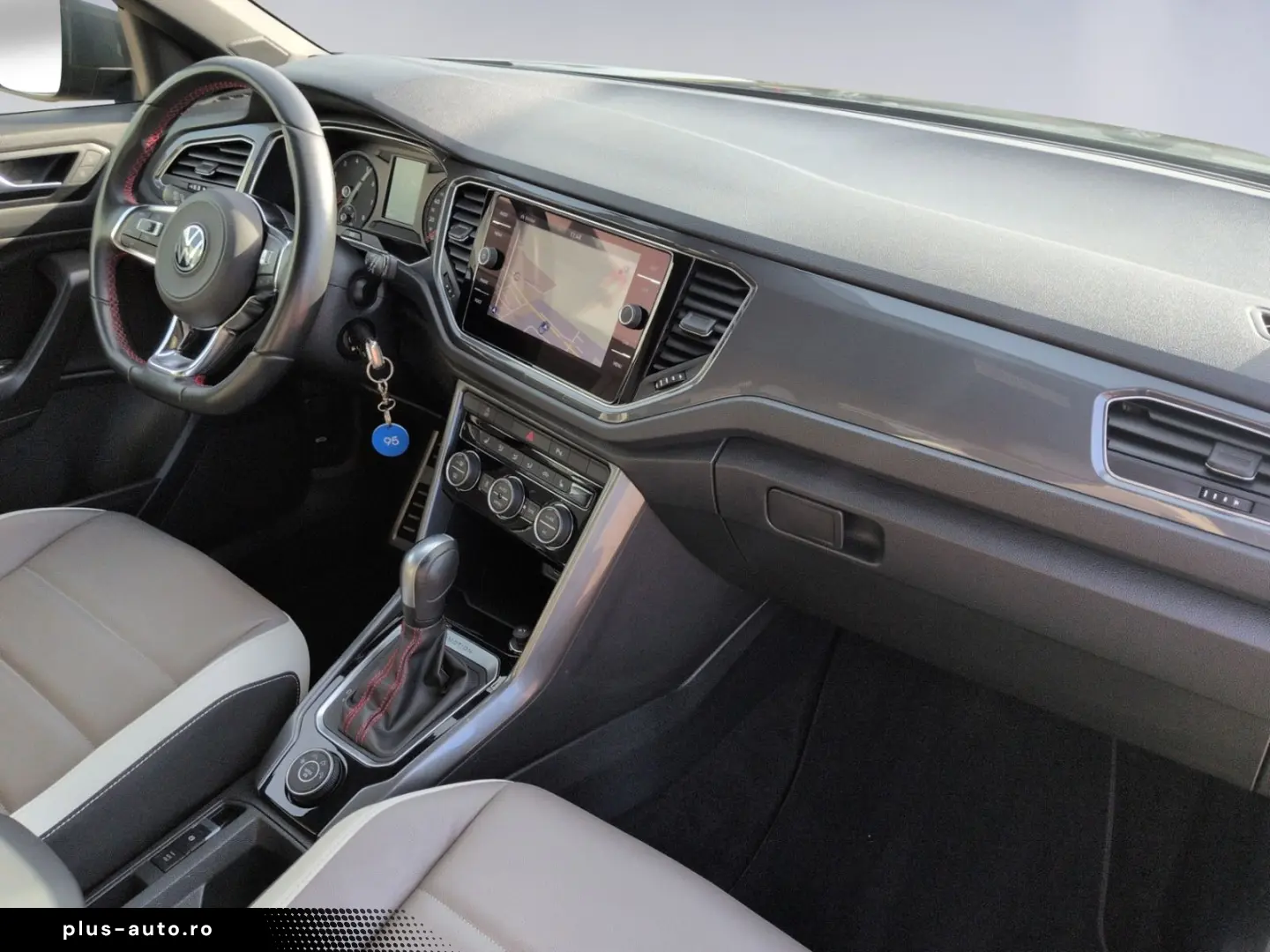 VW T-Roc 2.0 TSI 4M DSG Sport STHZ KAMERA LEDER