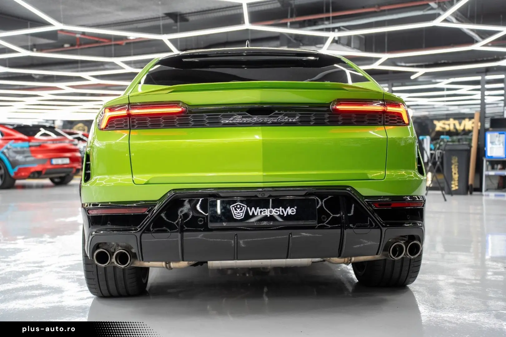 LAMBORGHINI Urus SE HYBRID MASSAGE FULL