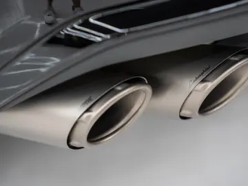 LAMBORGHINI Urus SE HYBRID MASSAGE FULL