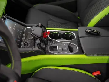 LAMBORGHINI Urus SE HYBRID MASSAGE FULL