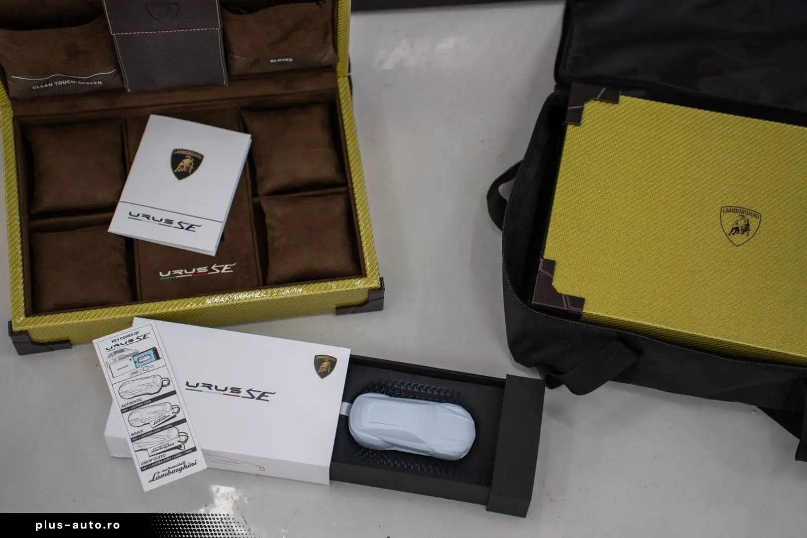 LAMBORGHINI Urus SE HYBRID MASSAGE FULL