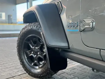 JEEP Wrangler Willys  4XE  LED Carplay AHK Soundsys