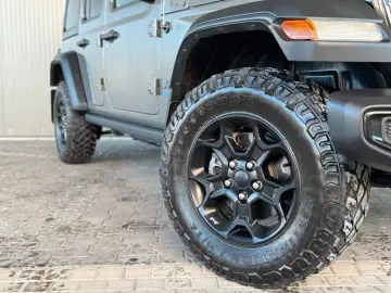 JEEP Wrangler Willys  4XE  LED Carplay AHK Soundsys