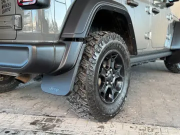 JEEP Wrangler Willys  4XE  LED Carplay AHK Soundsys