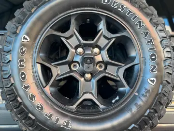 JEEP Wrangler Willys  4XE  LED Carplay AHK Soundsys