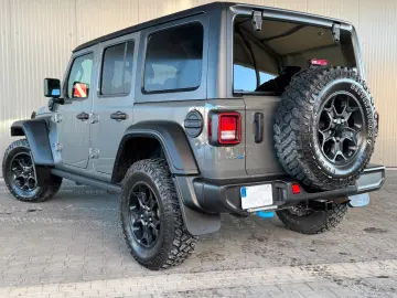 JEEP Wrangler Willys  4XE  LED Carplay AHK Soundsys