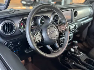 JEEP Wrangler Willys  4XE  LED Carplay AHK Soundsys