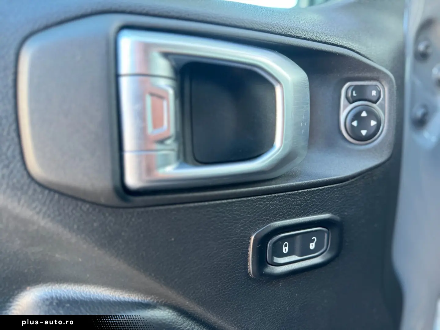 JEEP Wrangler Willys  4XE  LED Carplay AHK Soundsys