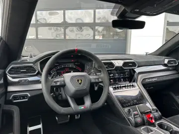 LAMBORGHINI Performante AD PERSONAM FULL CARBON 23  360 3D