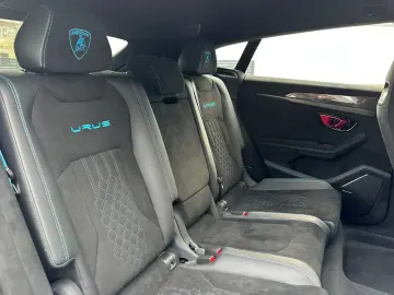 LAMBORGHINI Performante AD PERSONAM FULL CARBON 23  360 3D