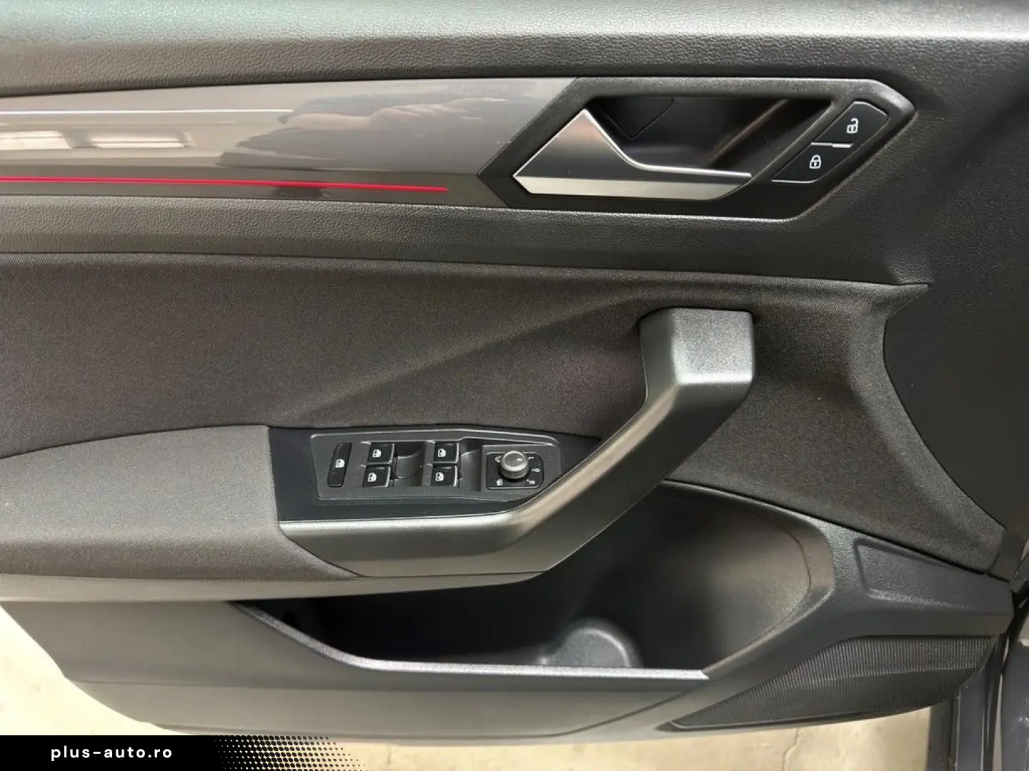 VW T-Roc 2.0 TDI DSG 4Motion Sport NAVIVORBEREIT LE