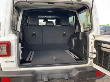 JEEP Wrangler PHEV Sahara Unlimited