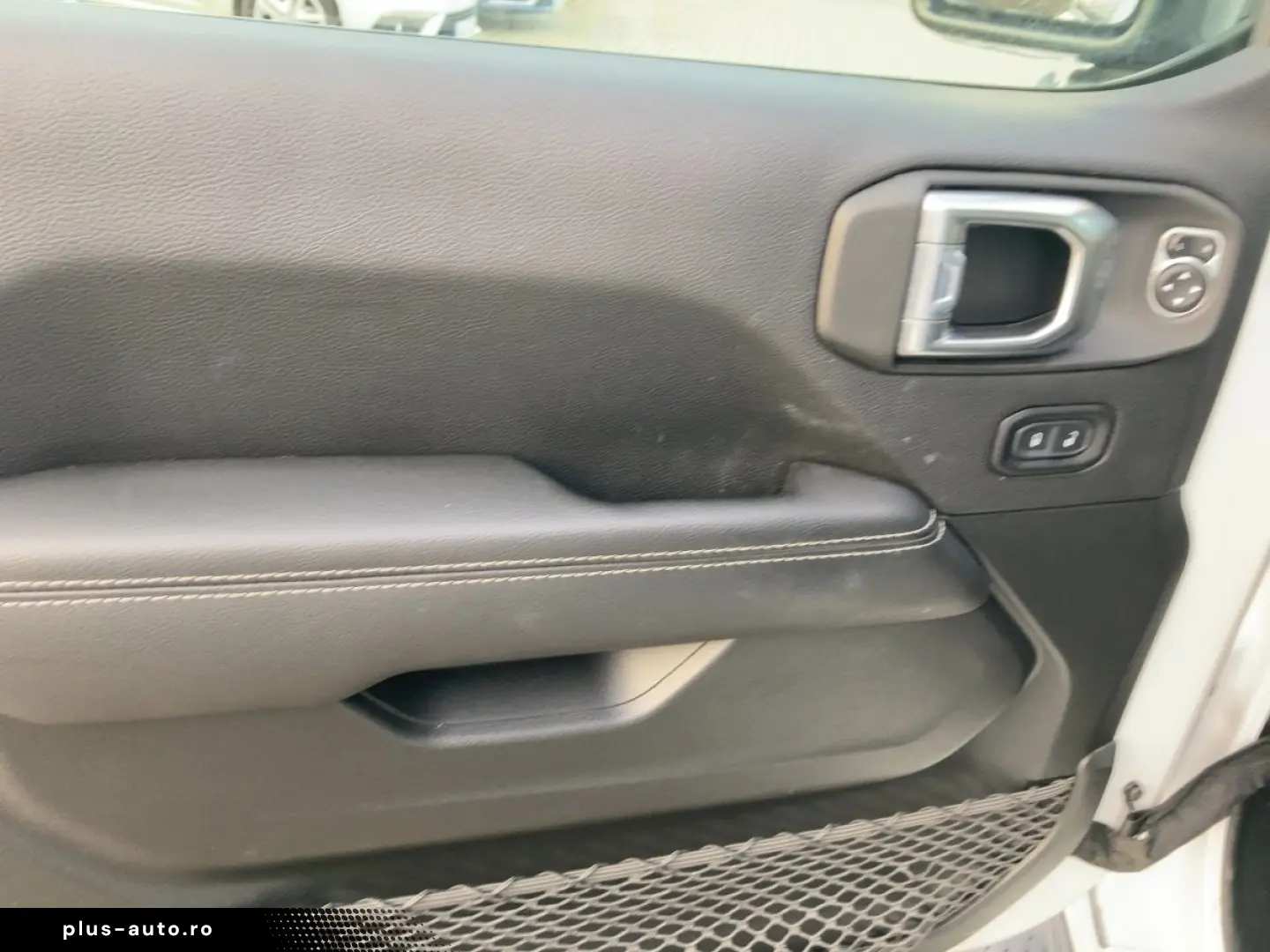 JEEP Wrangler PHEV Sahara Unlimited