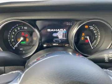 JEEP Wrangler PHEV Sahara Unlimited