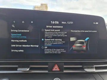 Hyundai Elantra 1.6 l 123 CP CVT Highway