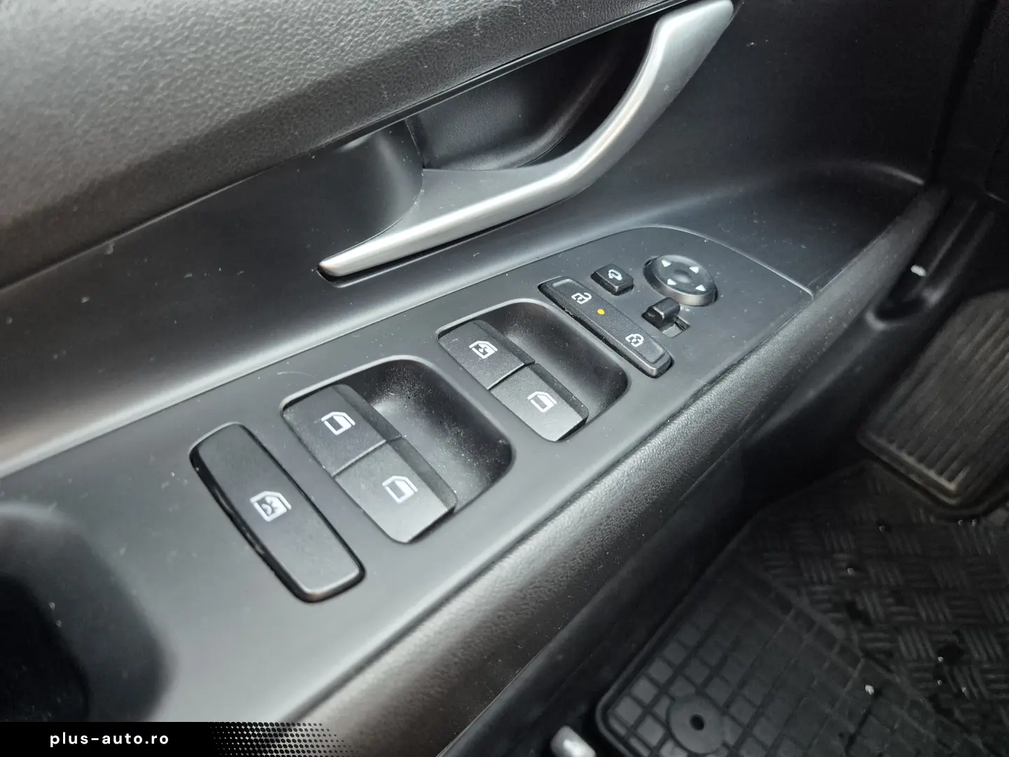 Hyundai Elantra 1.6 l 123 CP CVT Highway