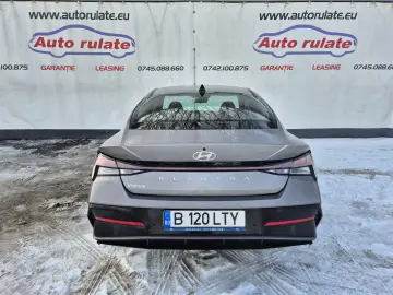 Hyundai Elantra 1.6 l 123 CP CVT Highway