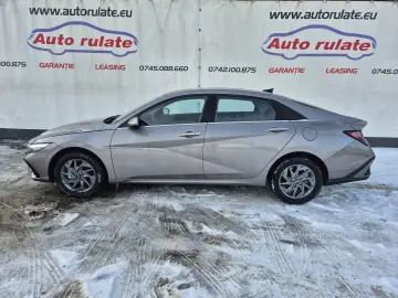 Hyundai Elantra 1.6 l 123 CP CVT Highway