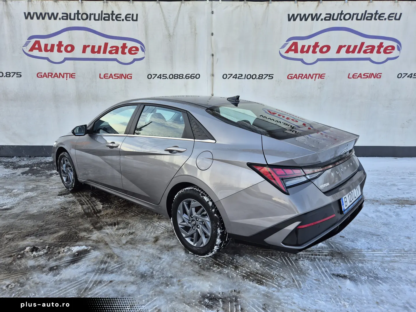 Hyundai Elantra 1.6 l 123 CP CVT Highway