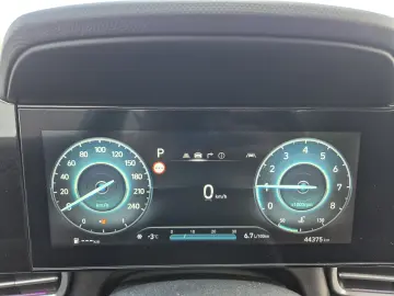 Hyundai Elantra 1.6 l 123 CP CVT Highway