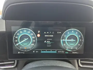 Hyundai Elantra 1.6 l 123 CP CVT Highway