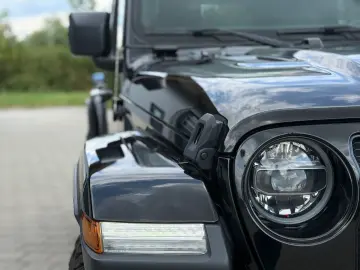JEEP Wrangler 2.0 T-GDi Unlim. Night Eagle  Umbau AHK