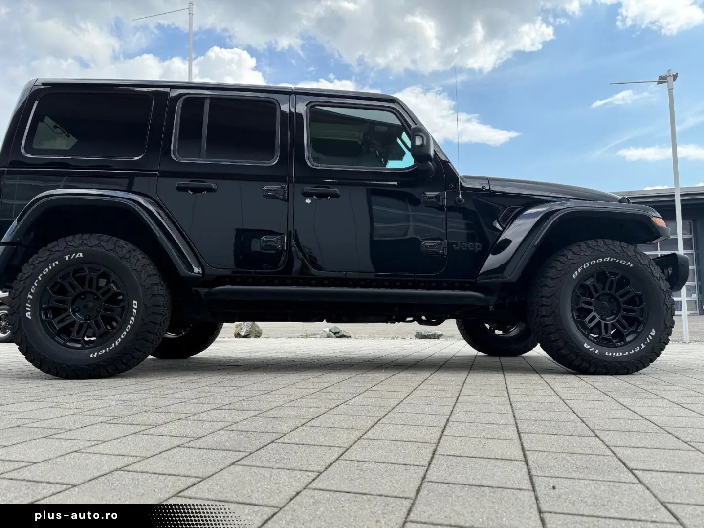 JEEP Wrangler 2.0 T-GDi Unlim. Night Eagle  Umbau AHK