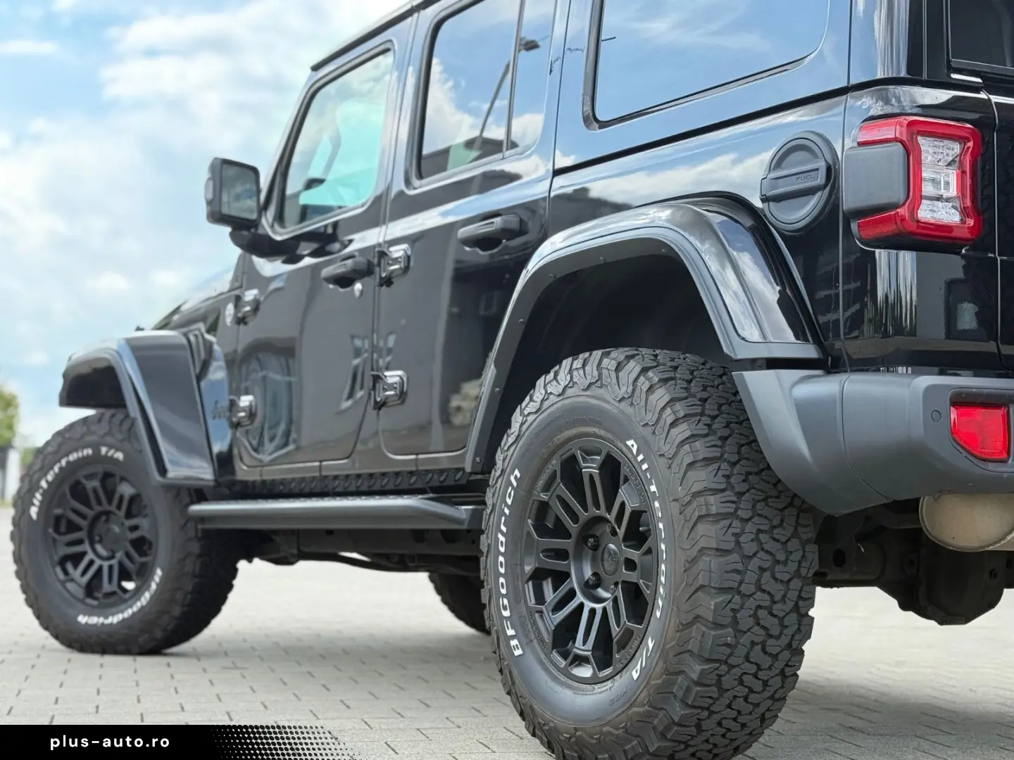 JEEP Wrangler 2.0 T-GDi Unlim. Night Eagle  Umbau AHK