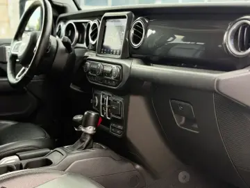 JEEP Wrangler 2.0 T-GDi Unlim. Night Eagle  Umbau AHK