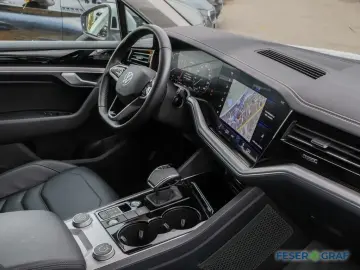 VW Touareg 3.0 TDI 4M R-Line