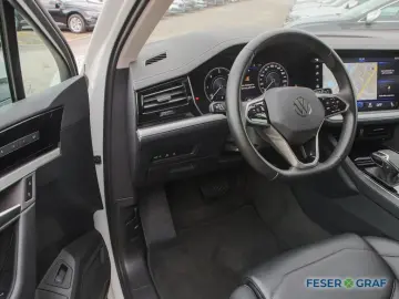 VW Touareg 3.0 TDI 4M R-Line