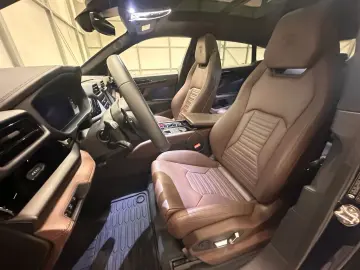 LAMBORGHINI Urus SE AD PERSONAM XPEL PANORAMA