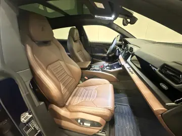 LAMBORGHINI Urus SE AD PERSONAM XPEL PANORAMA