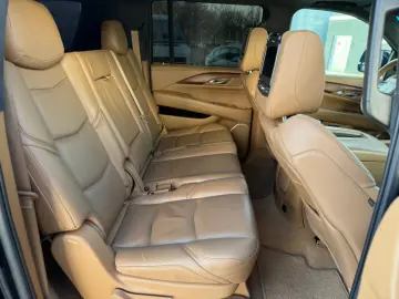 Cadillac Escalade 6.2 V8 Platinum