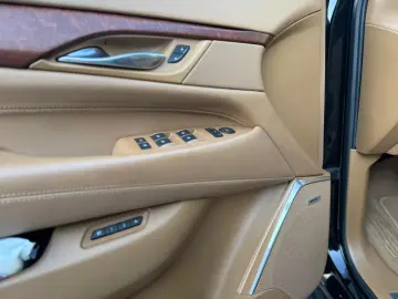 Cadillac Escalade 6.2 V8 Platinum