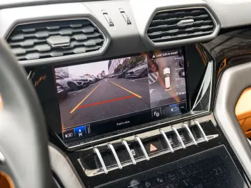 LAMBORGHINI Urus 4.0 V8 Sport