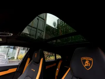 LAMBORGHINI Urus 4.0 V8 Sport