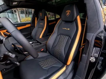 LAMBORGHINI Urus 4.0 V8 Sport