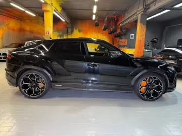 LAMBORGHINI Urus 4.0 V8 Performante PANO~NIGHT VISION~TV~23