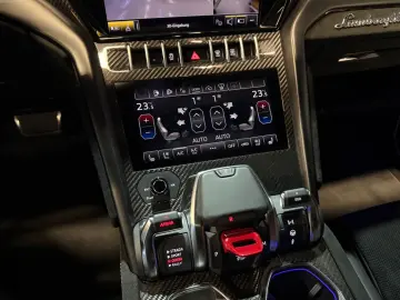 LAMBORGHINI Urus 4.0 V8 Performante PANO~NIGHT VISION~TV~23