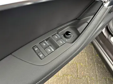 AUDI A6 Allroad quattro 55TFSI BLACK PANO B&O 360  VC