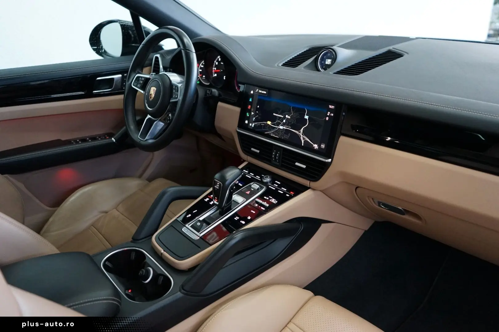 PORSCHE Cayenne Coupe Platinum SportDesign SpAbgas 18W