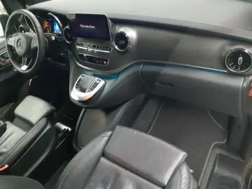 MERCEDES-BENZ V 300d  4M Avantgarde Edition Pano Airm.
