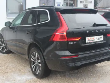 VOLVO XC60 B4 AWD~360~Pano~HeadUp~AHK~