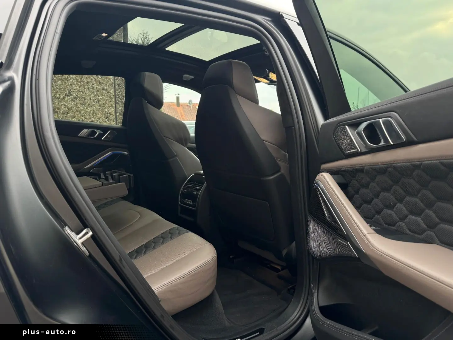 BMW X6M Comp B&W SKY LASER CARBON SOFT-CL DRIVER-PKG