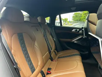 BMW X6M COMPETITION.LASER.PANO.B&W.AHK.FOND MONITORS