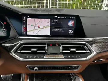 BMW X6M COMPETITION.LASER.PANO.B&W.AHK.FOND MONITORS