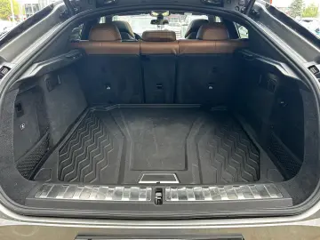 BMW X6M COMPETITION.LASER.PANO.B&W.AHK.FOND MONITORS