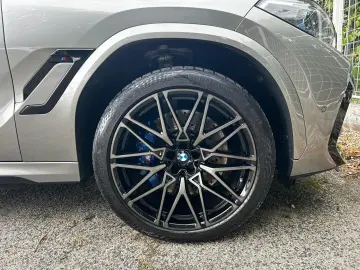 BMW X6M COMPETITION.LASER.PANO.B&W.AHK.FOND MONITORS